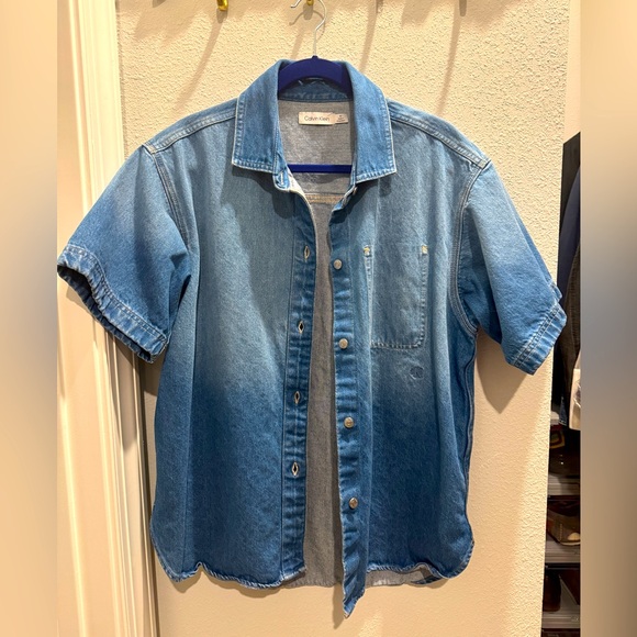 Calvin Klein Sunbleached Relaxed Denim Button-Down Shirt - Picture 2 of 10